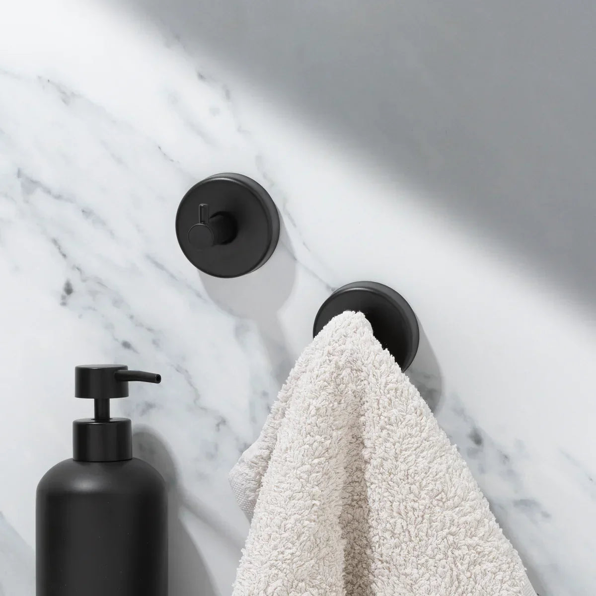 Slim ScandicHook – Enkel installation utan borrning